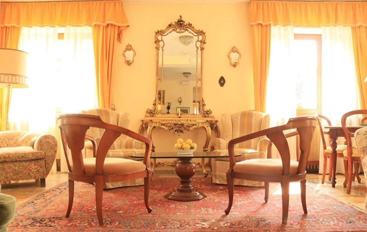 Hotel Stella D'Italia Вальсольда 3*,